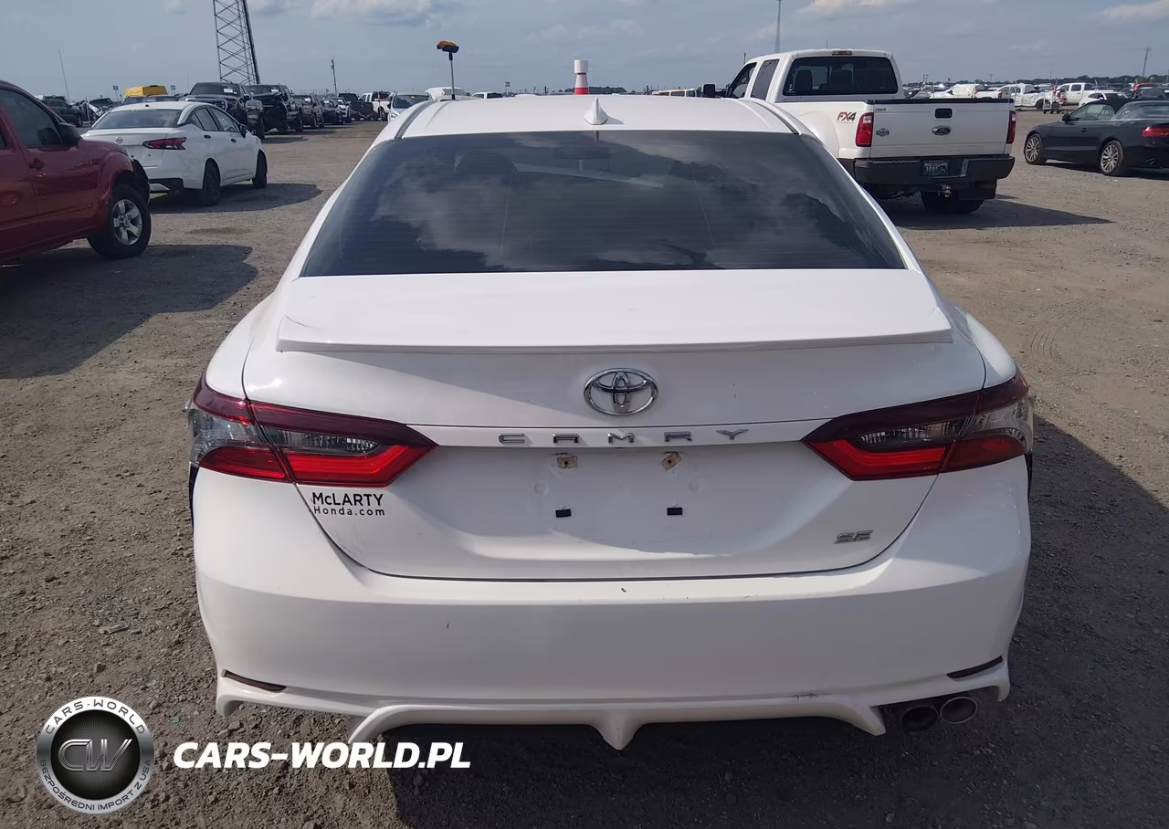 2024 Toyota Camry Se VIN:4T1G11AKXRU193812 - 17