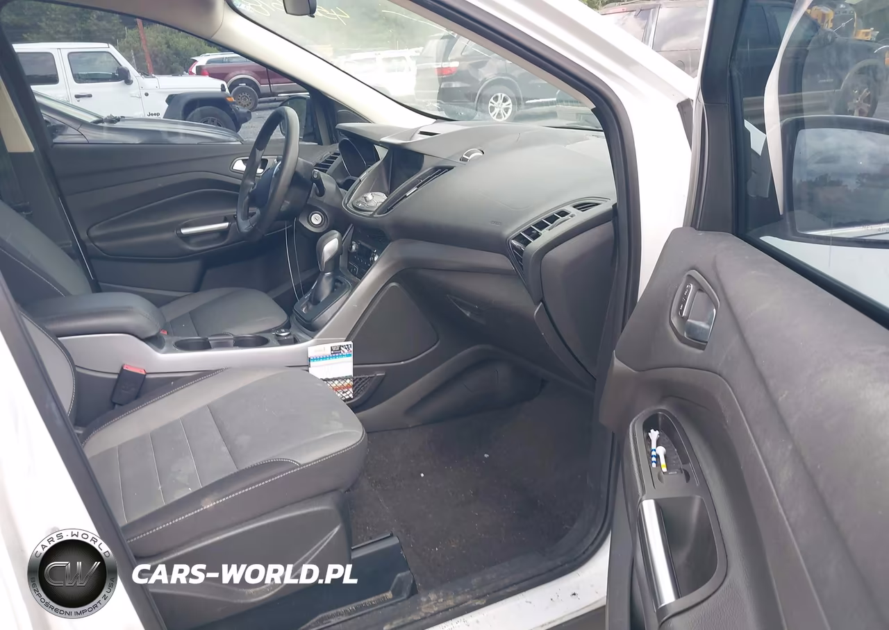 2016 Ford Escape Se VIN:1FMCU0GX8GUC18741 - 5
