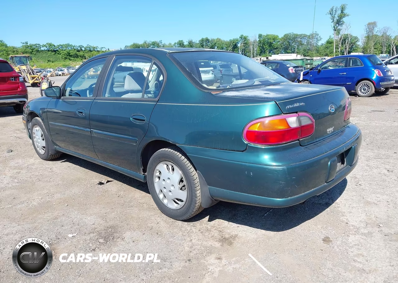 1998 Chevrolet Malibu VIN:1G1ND52T9WY116282 - 3