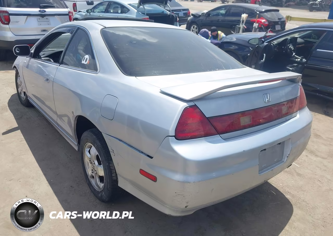 2001 Honda Accord 2.3 Ex VIN:1HGCG32771A031070 - 3