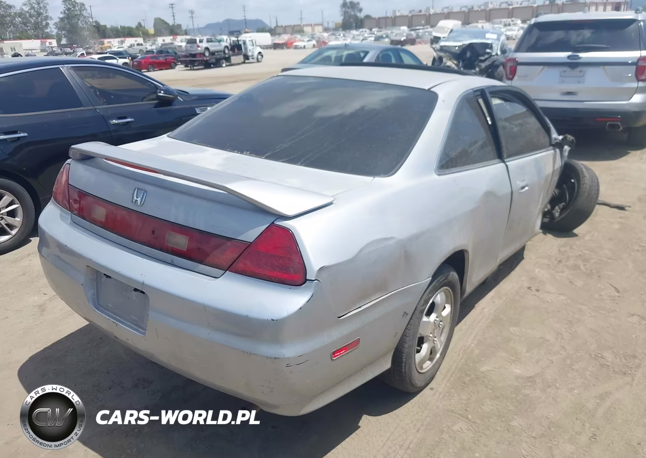 2001 Honda Accord 2.3 Ex VIN:1HGCG32771A031070 - 4