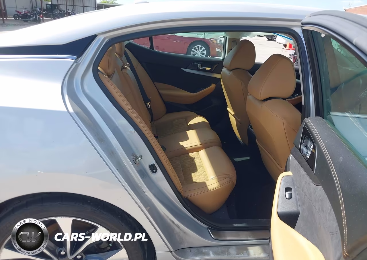 2016 Nissan Maxima VIN:1N4AA6AP9GC422847 - 8