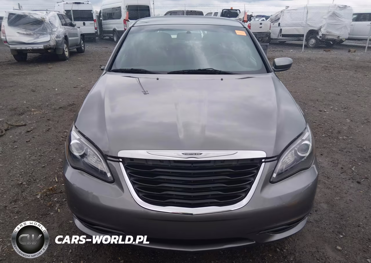2013 Chrysler 200 Touring VIN:1C3CCBBB2DN584719 - 12