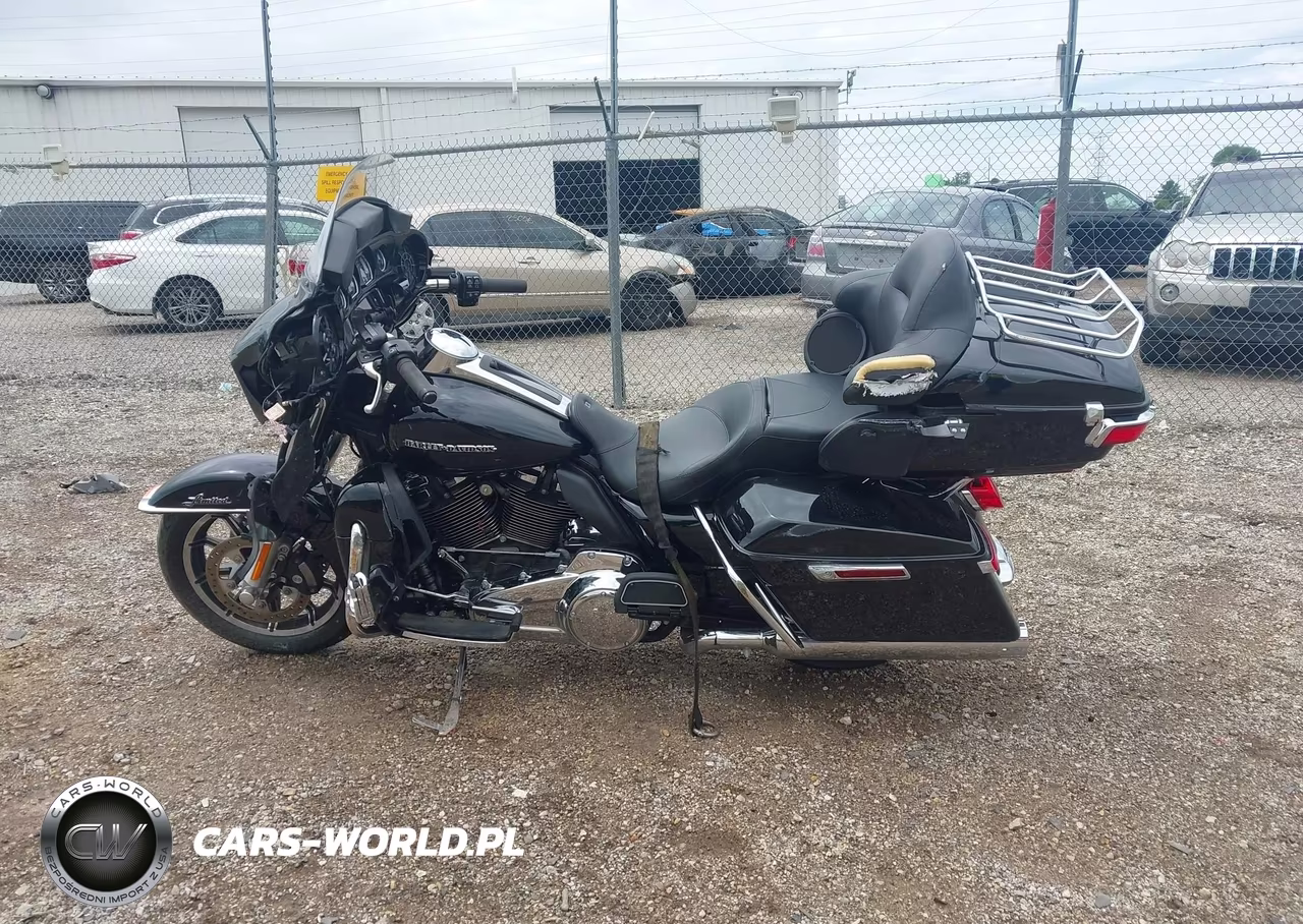 2018 Harley-Davidson Flhtk Ultra Limited VIN:1HD1KED15JB638991 - 13