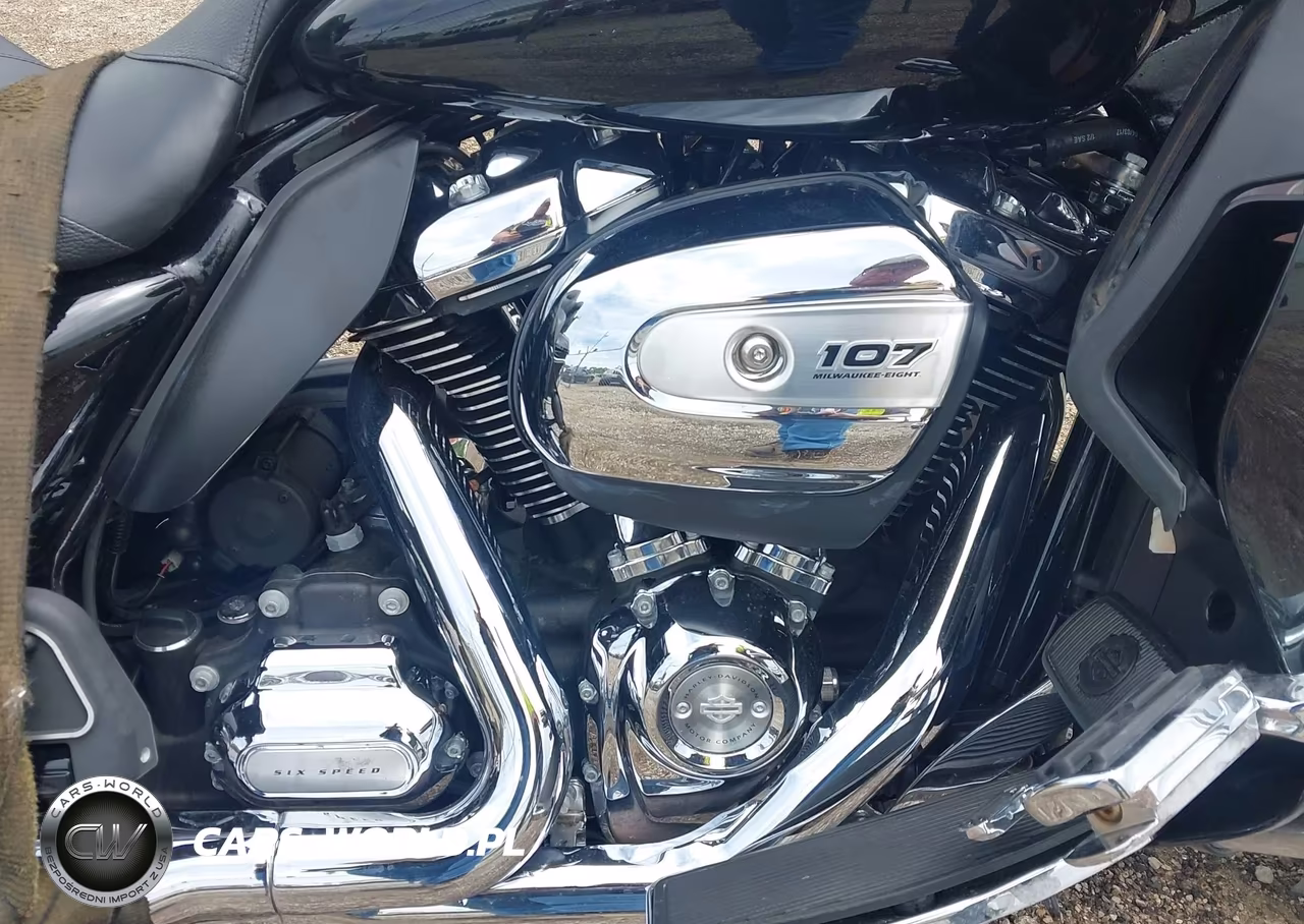 2018 Harley-Davidson Flhtk Ultra Limited VIN:1HD1KED15JB638991 - 8