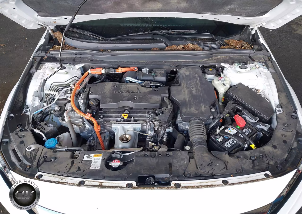2022 Honda Accord Hybrid Sport VIN:1HGCV3F24NA005813 - 10