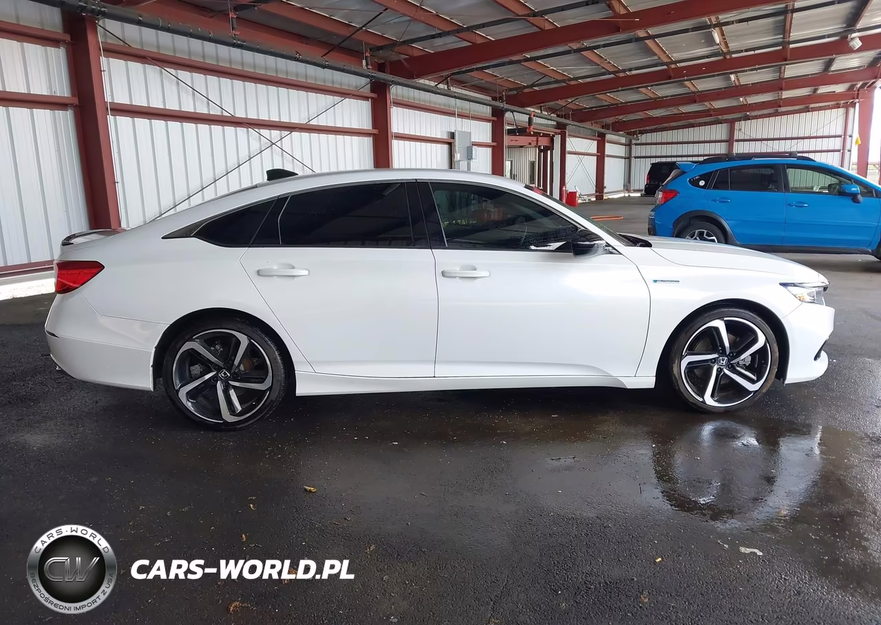 2022 Honda Accord Hybrid Sport VIN:1HGCV3F24NA005813 - 13