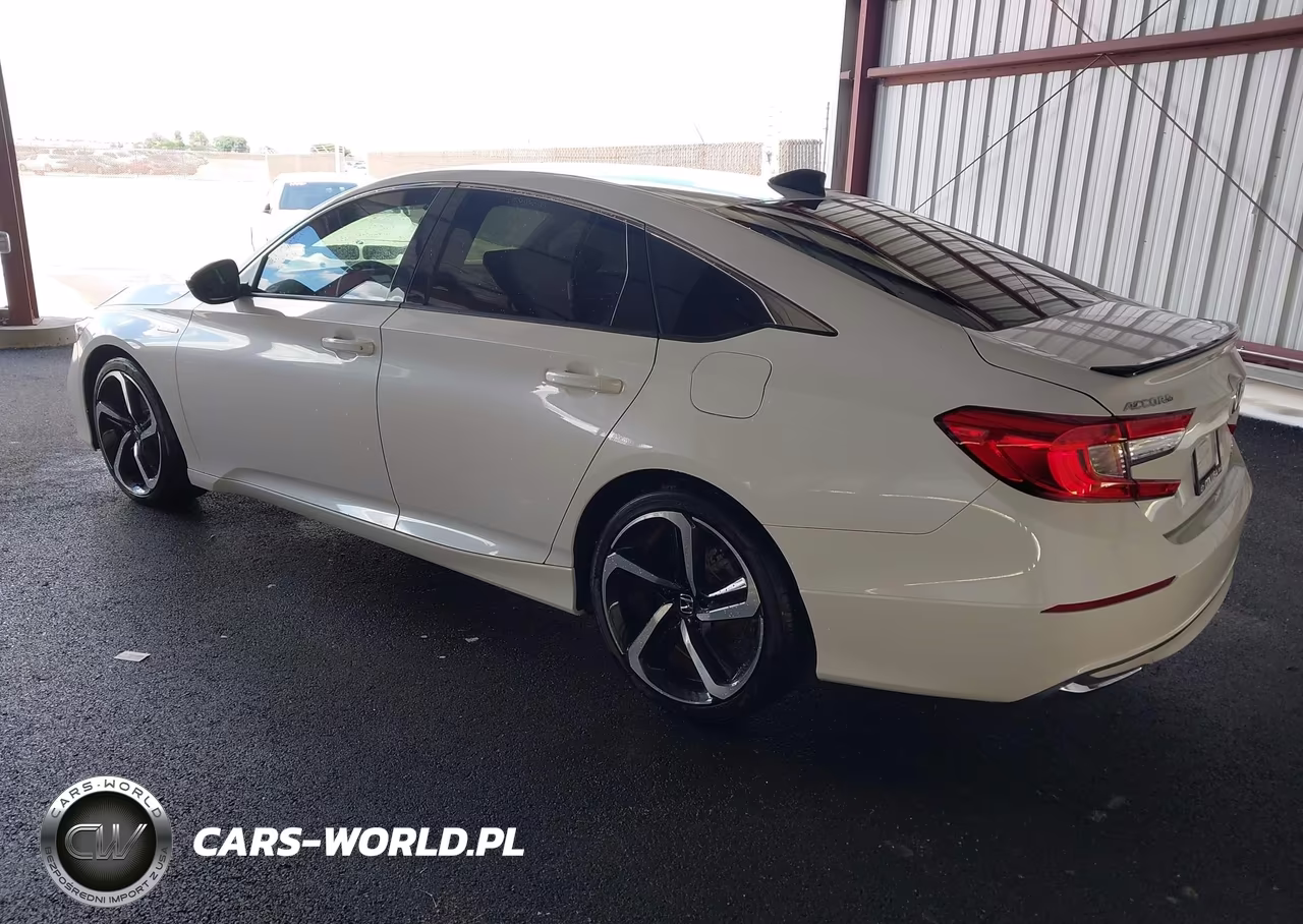 2022 Honda Accord Hybrid Sport VIN:1HGCV3F24NA005813 - 3