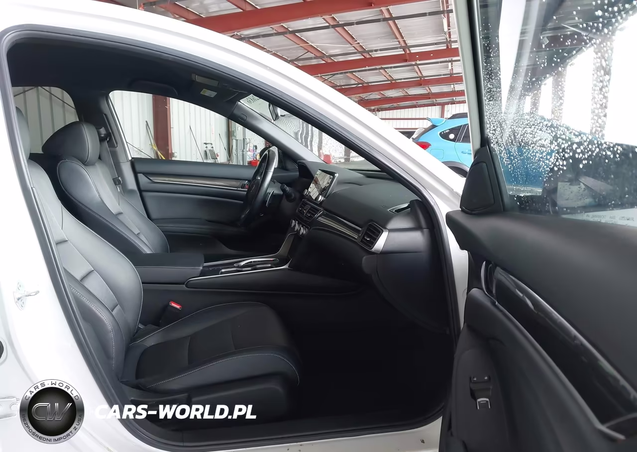 2022 Honda Accord Hybrid Sport VIN:1HGCV3F24NA005813 - 5