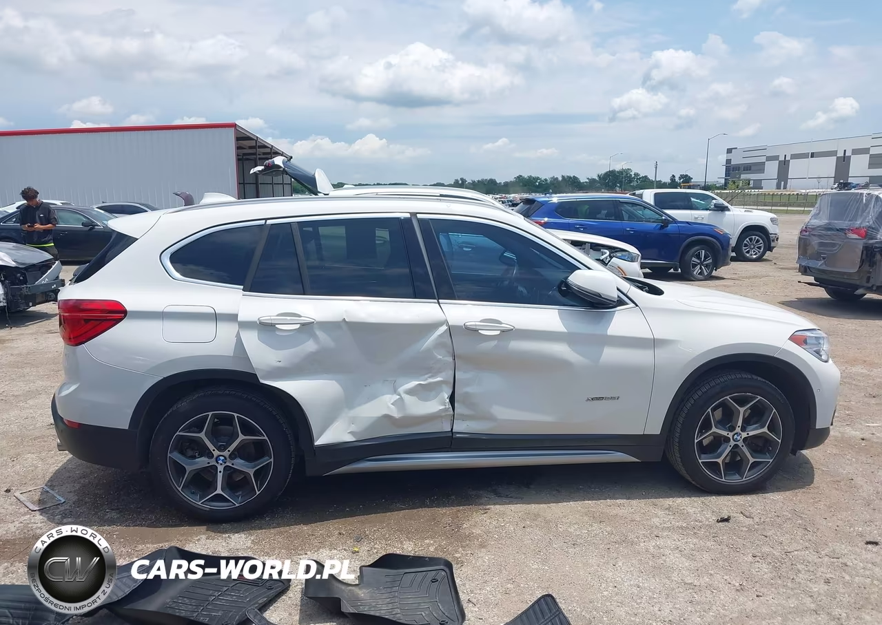 2016 BMW X1 xDrive28I VIN:WBXHT3C30GP883524 - 13