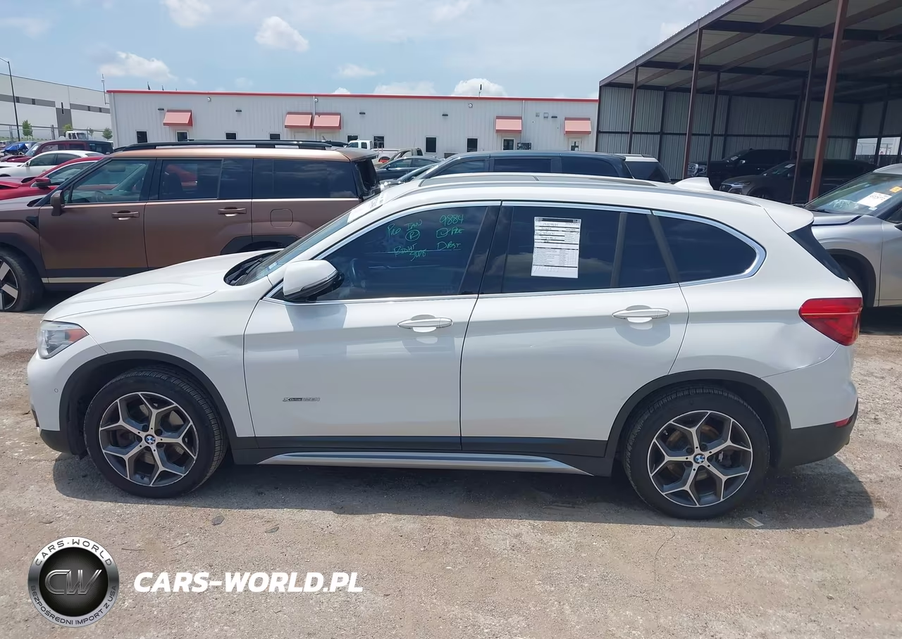 2016 BMW X1 xDrive28I VIN:WBXHT3C30GP883524 - 14