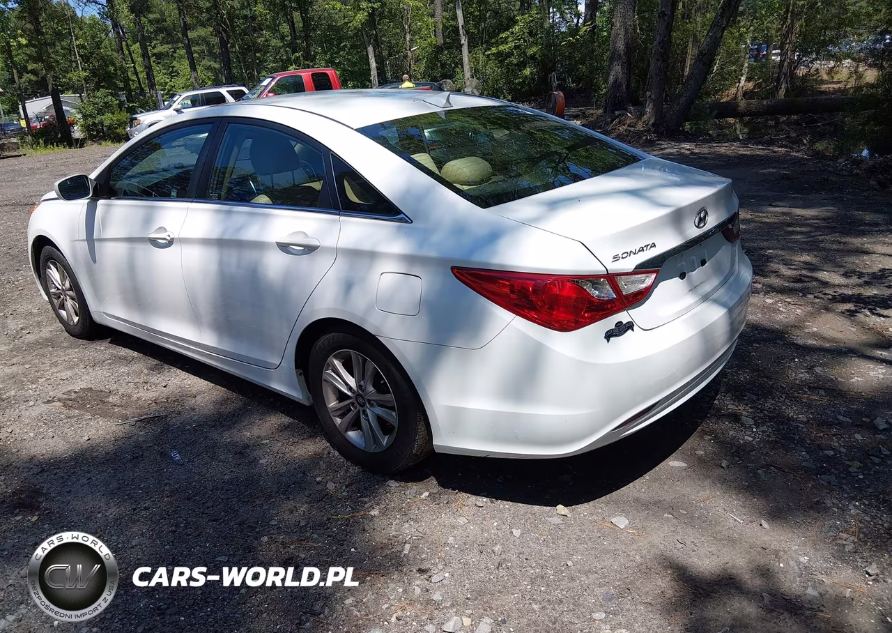 2013 Hyundai Sonata Gls VIN:5NPEB4AC4DH773692 - 3