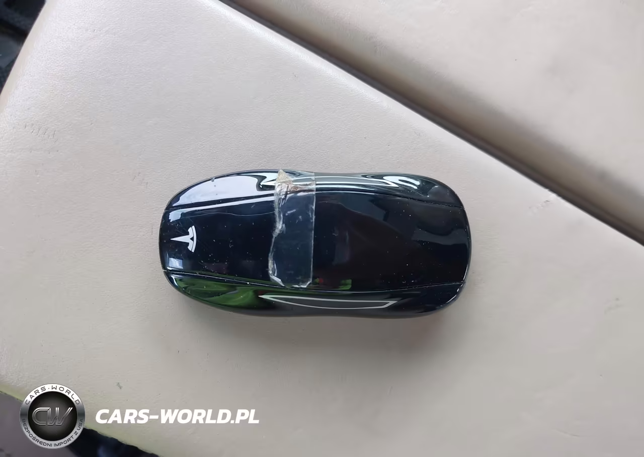 2015 Tesla Model S 70D-85D-P85D VIN:5YJSA1E26FF119607 - 11