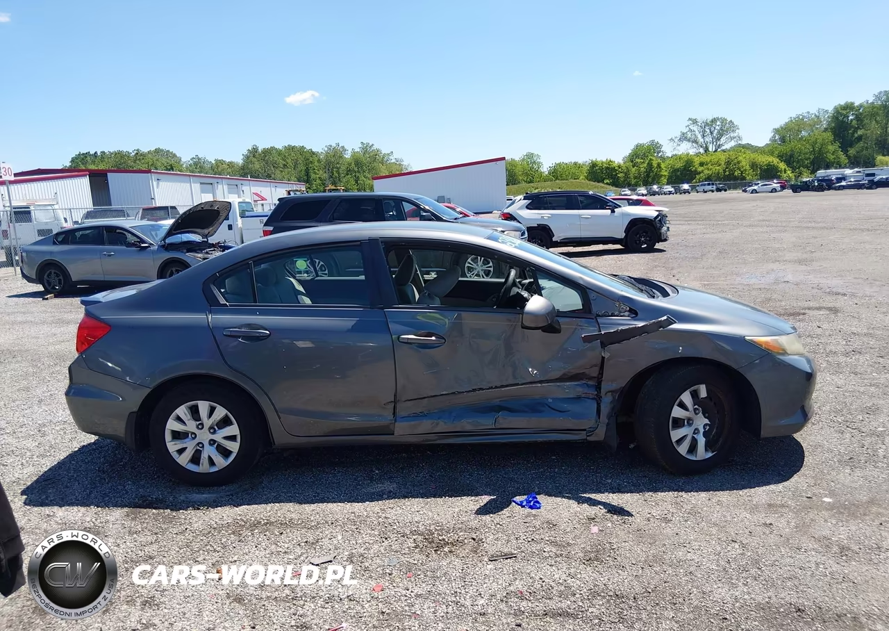 2012 Honda Civic Lx VIN:19XFB2F56CE302360 - 12