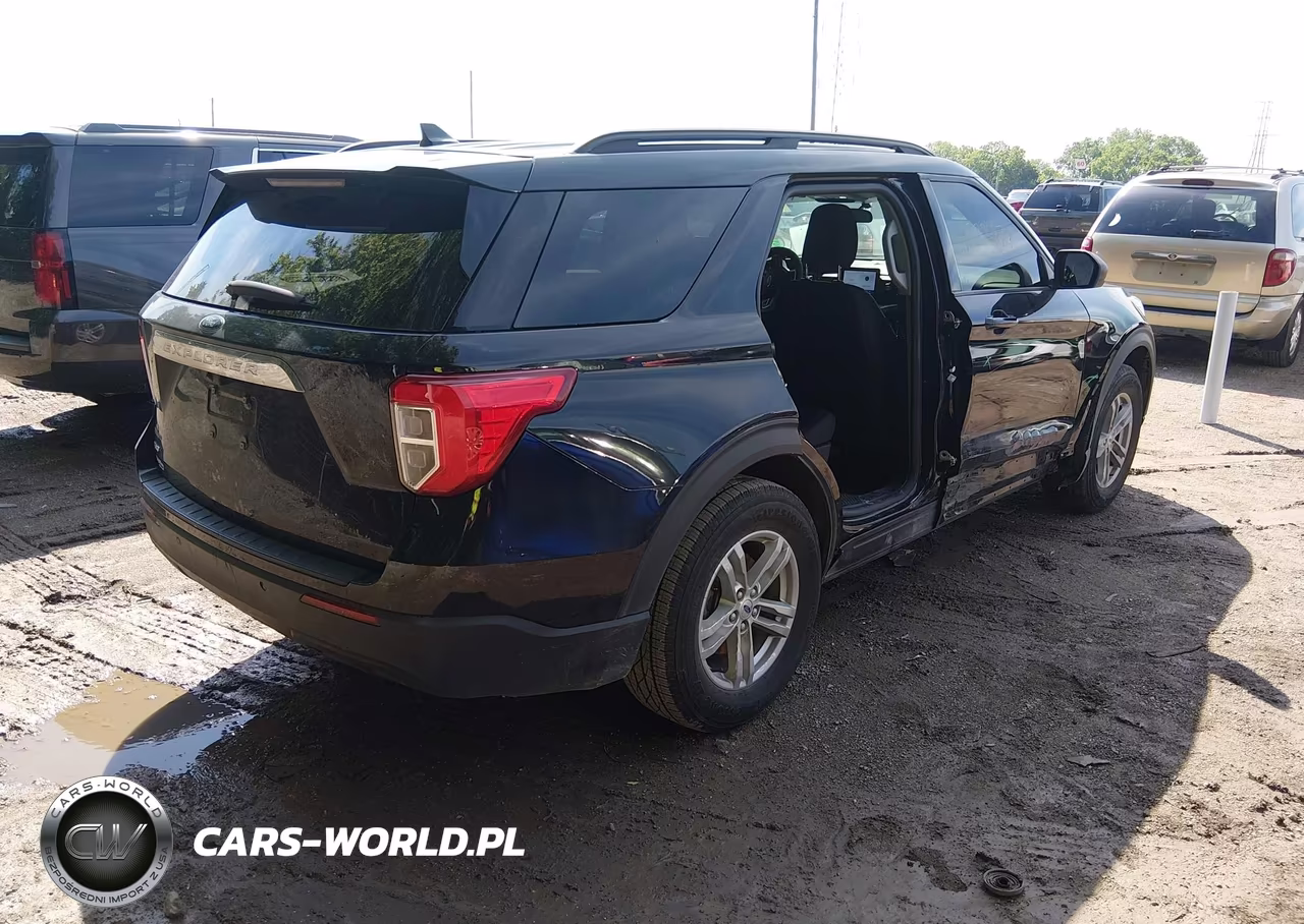 2023 Ford Explorer Xlt VIN:1FMSK7DH6PGA63628 - 4
