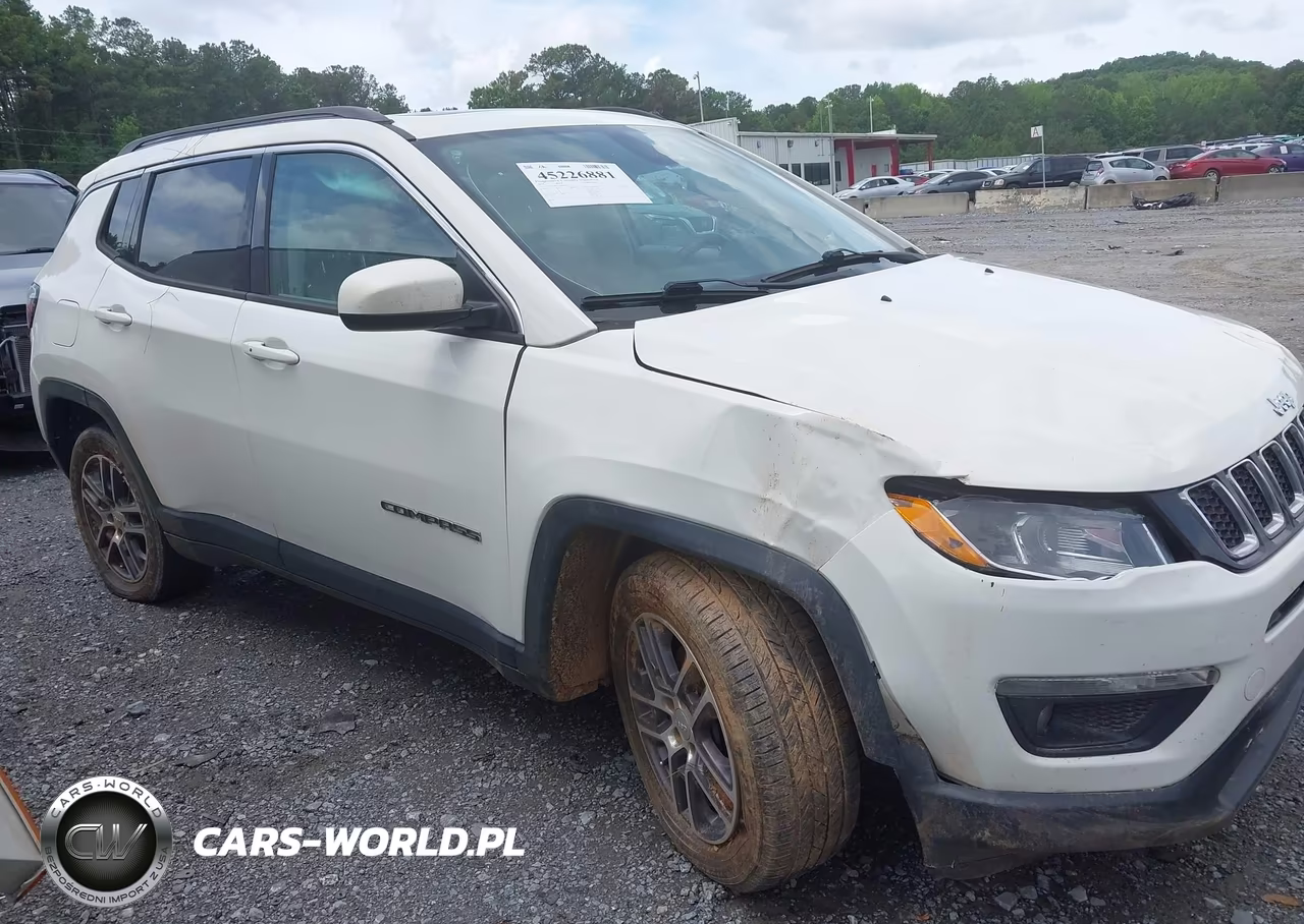 2018 Jeep Compass Sun And Wheel Fwd VIN:3C4NJCBB7JT468850 - 13