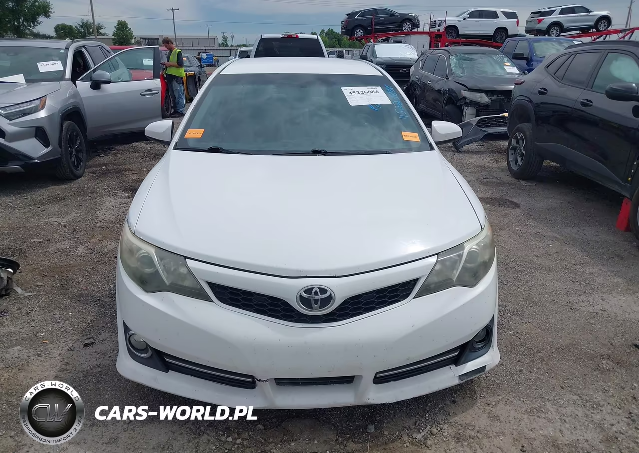 2014 Toyota Camry Se VIN:4T1BF1FK2EU302844 - 12
