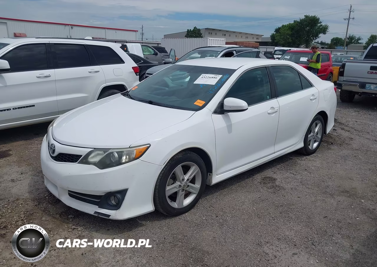 2014 Toyota Camry Se VIN:4T1BF1FK2EU302844 - 2
