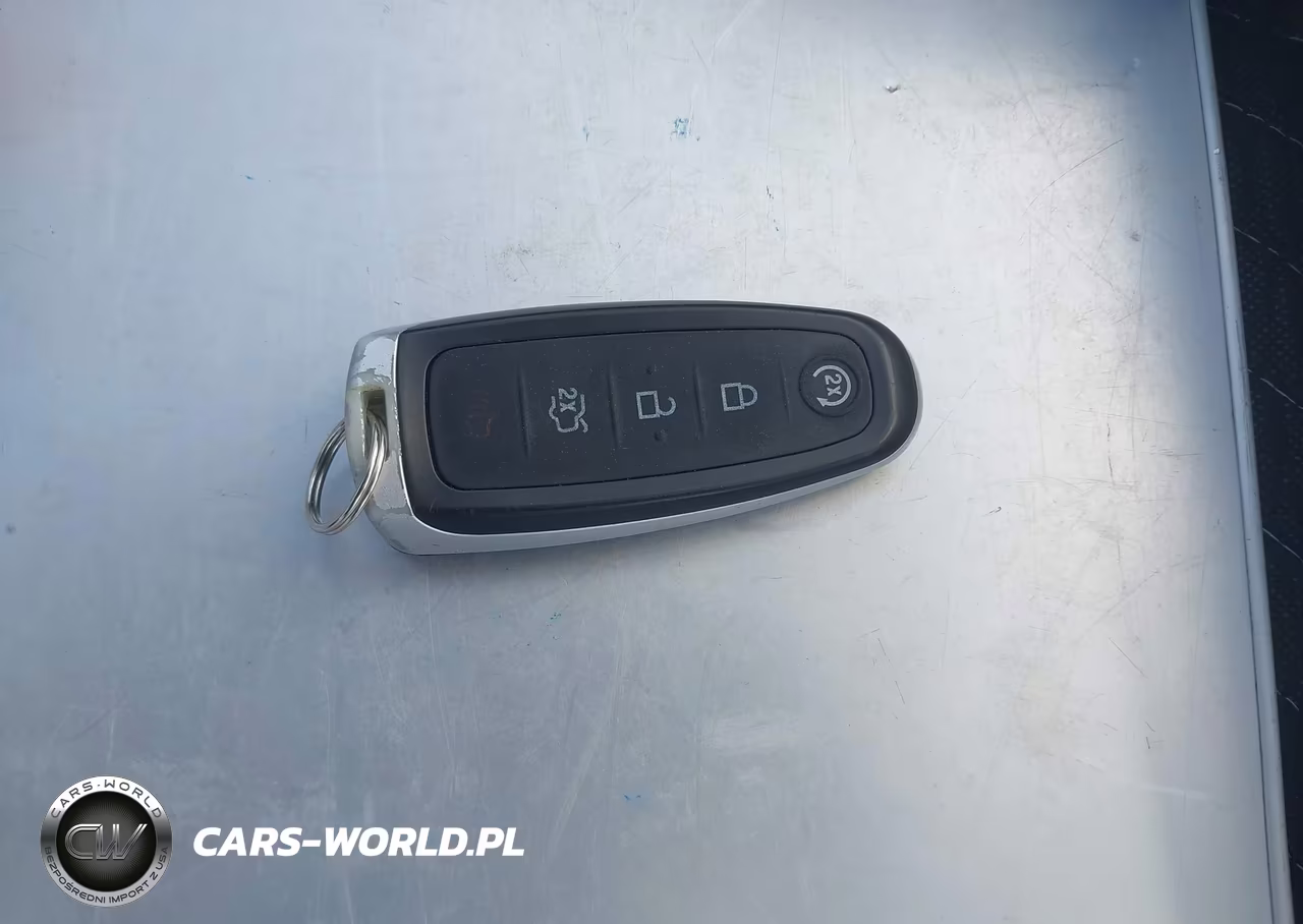 2013 Ford Focus Titanium VIN:1FADP3N27DL119926 - 11