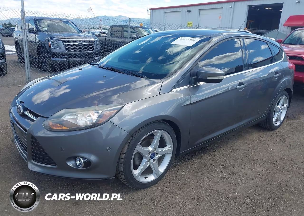 2013 Ford Focus Titanium VIN:1FADP3N27DL119926 - 2
