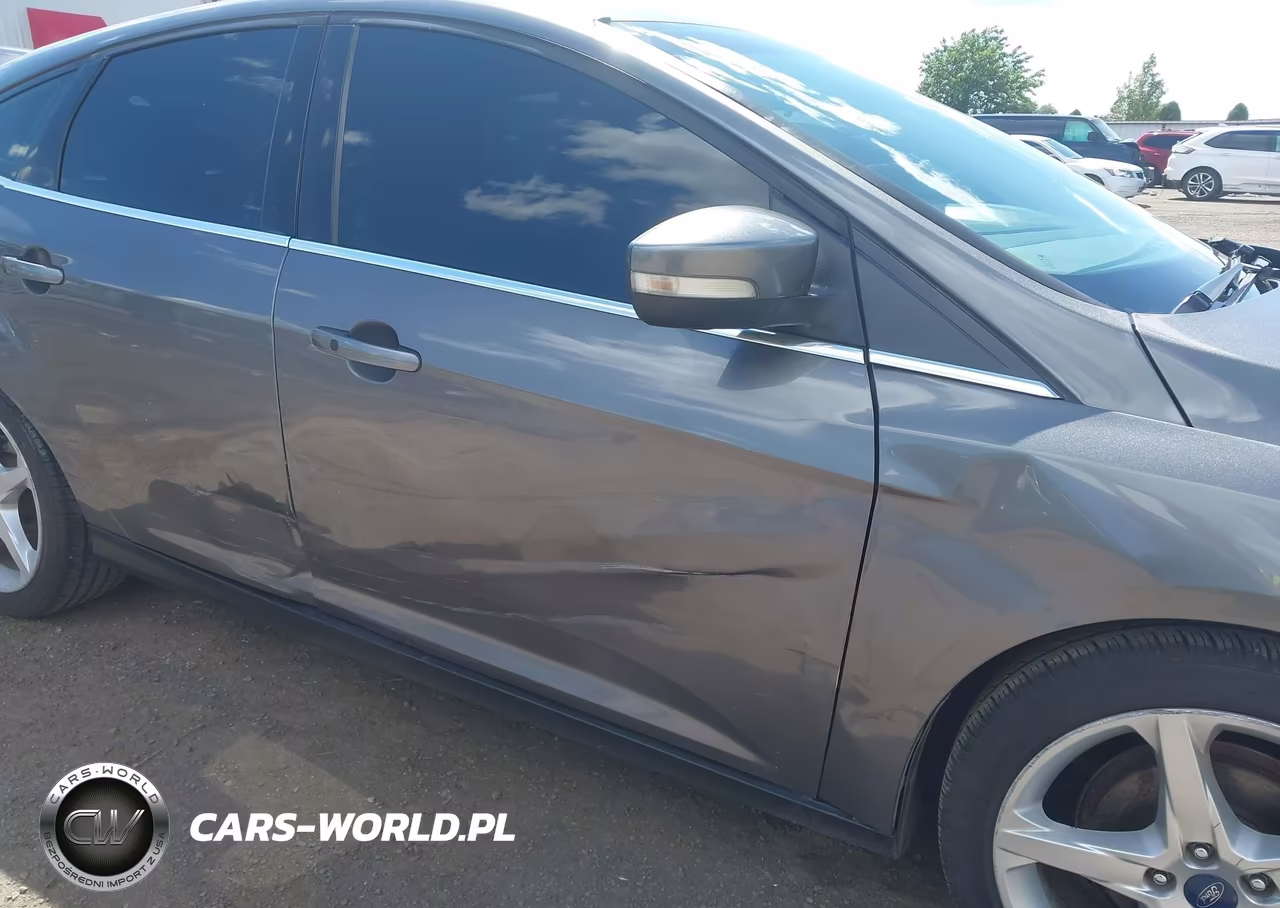 2013 Ford Focus Titanium VIN:1FADP3N27DL119926 - 6