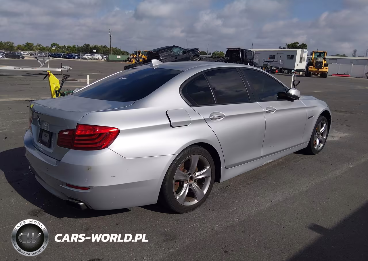 2015 BMW 550I xDrive VIN:WBAKP9C59FD979810 - 4