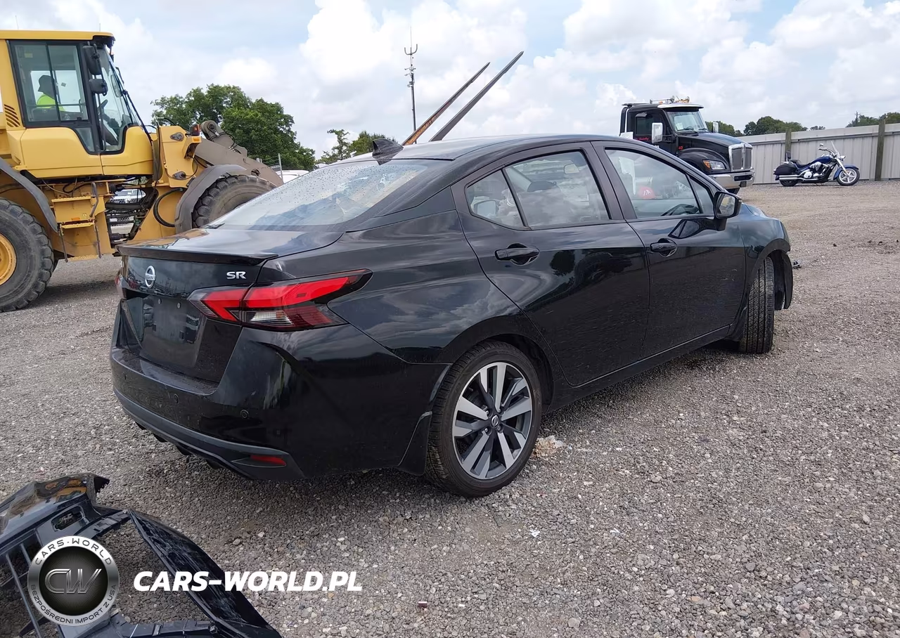 2020 Nissan Versa Sr Xtronic Cvt VIN:3N1CN8FV2LL913594 - 4