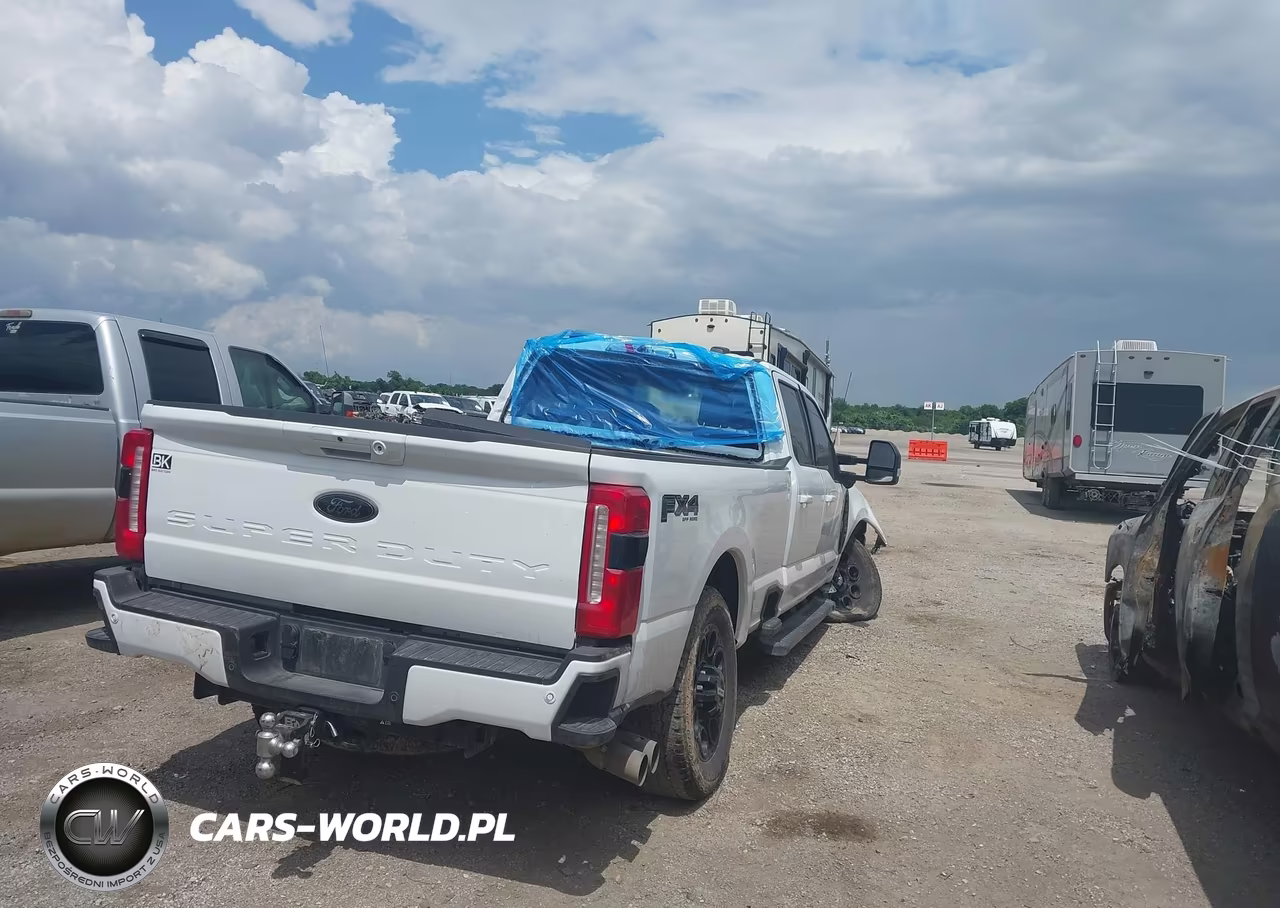 2025 Ford F-350 Xlt VIN:1FT8W3BT3SED56670 - 4