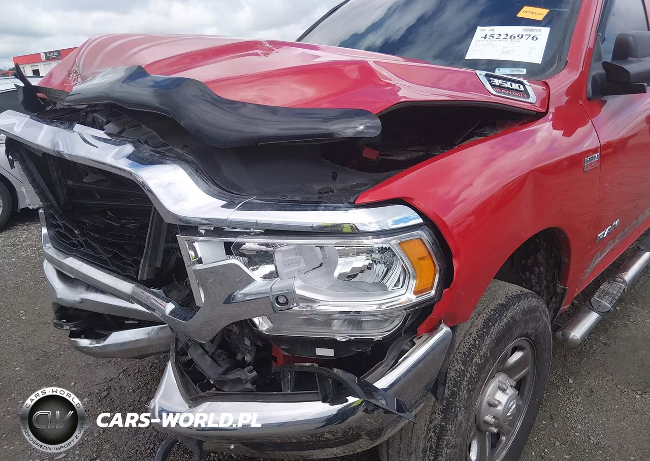 2019 Ram 3500 Tradesman 4X4 8' Box VIN:3C63R3GJ4KG709443 - 14