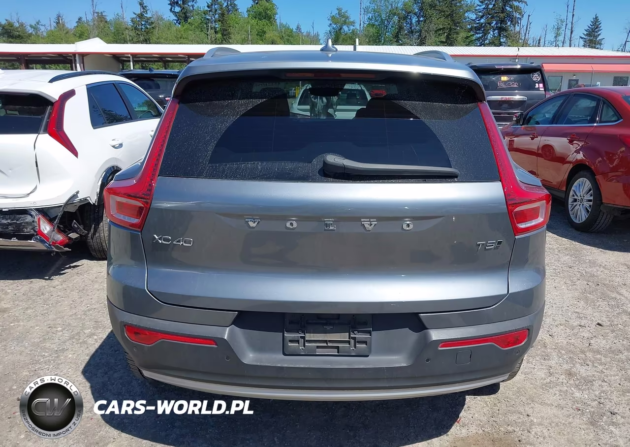 2019 Volvo Xc40 T5 Momentum-T5 R-Design VIN:YV4162XZ1K2010446 - 16