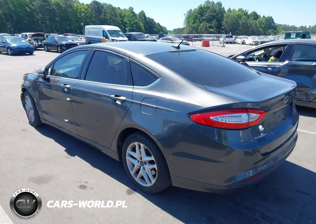 2015 Ford Fusion Se VIN:3FA6P0H77FR128614 - 3