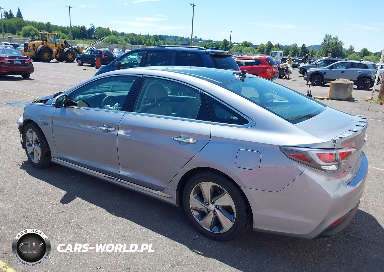 2016 Hyundai Sonata Hybrid Limited VIN:KMHE34L10GA008690 - 3