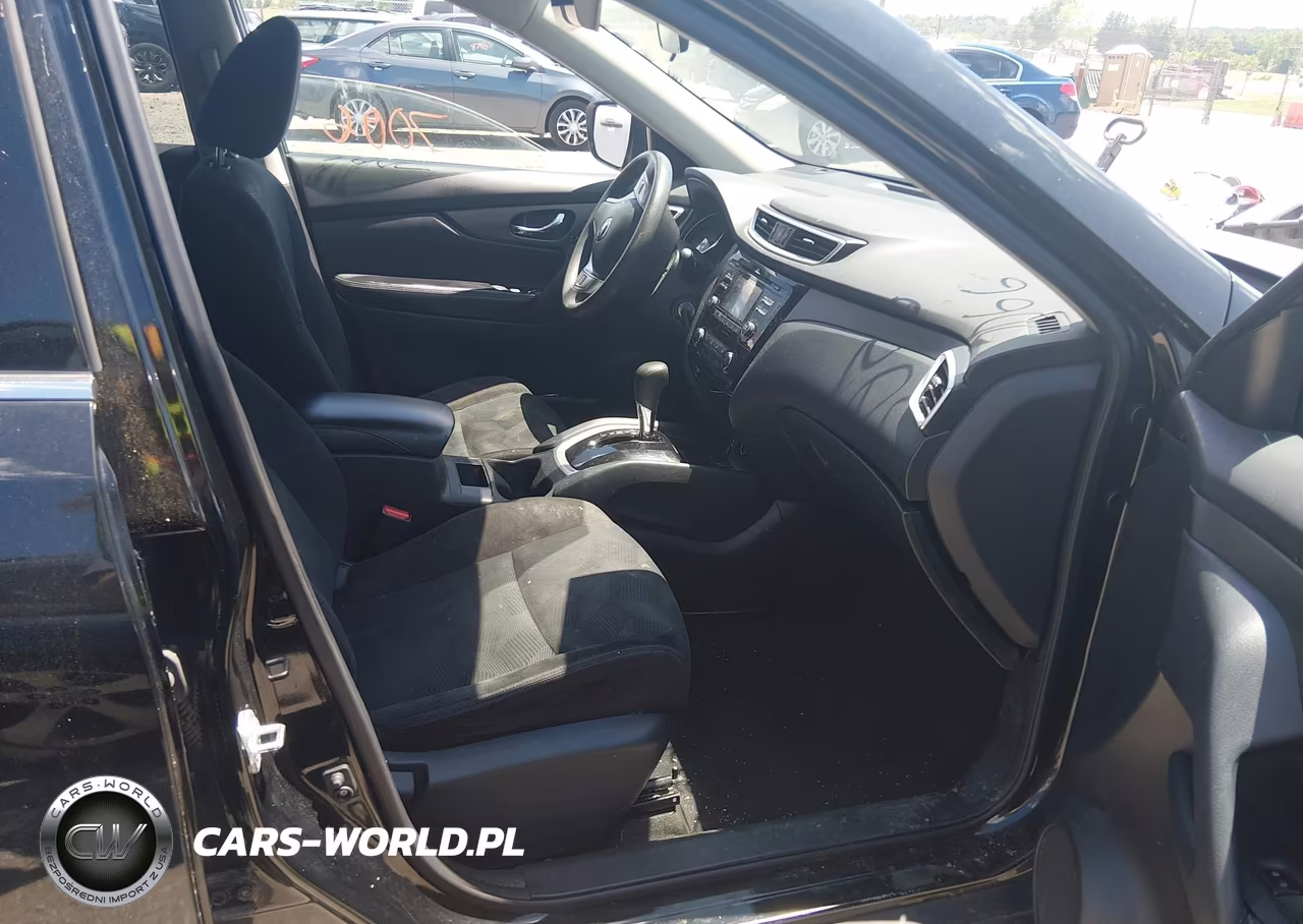 2014 Nissan Rogue S VIN:5N1AT2MKXEC863506 - 5