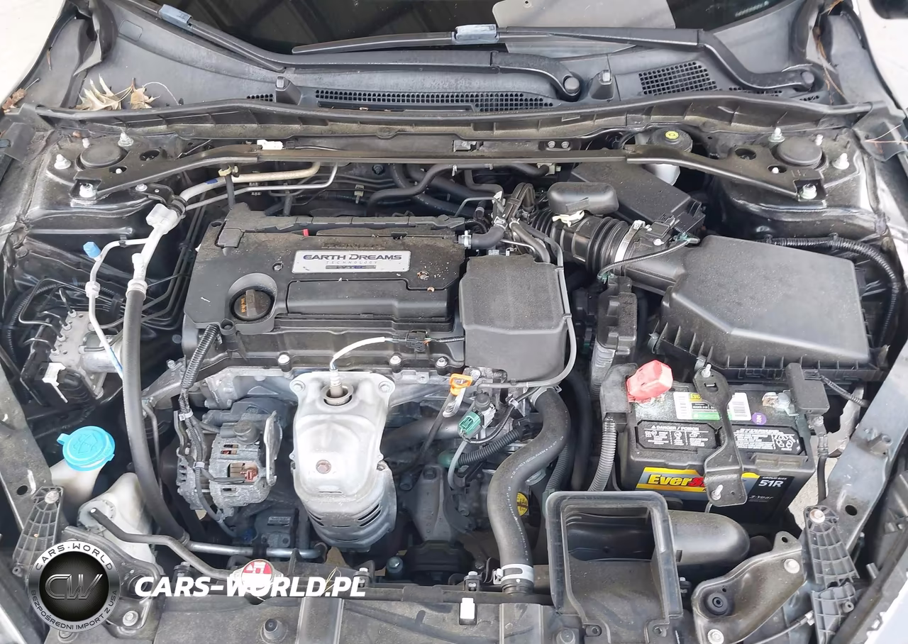 2015 Honda Accord Sport VIN:1HGCR2F51FA058379 - 10