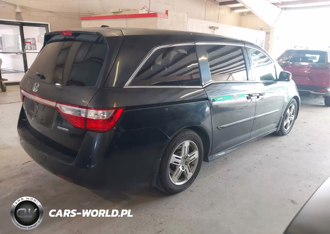 2012 Honda Odyssey Touring-Touring Elite VIN:5FNRL5H9XCB064146 - 4