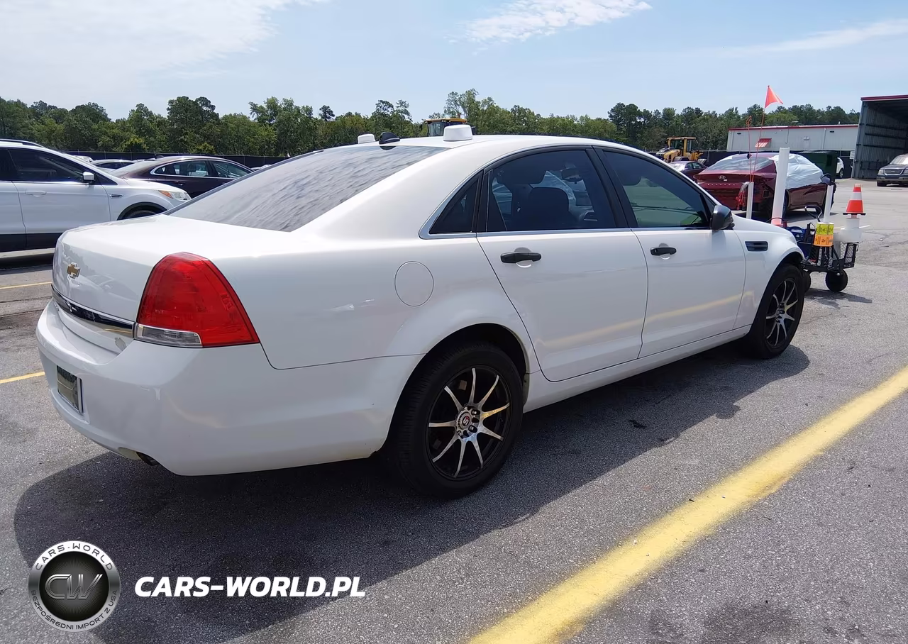 2013 Chevrolet Caprice Police VIN:6G1MK5U2XDL827119 - 4