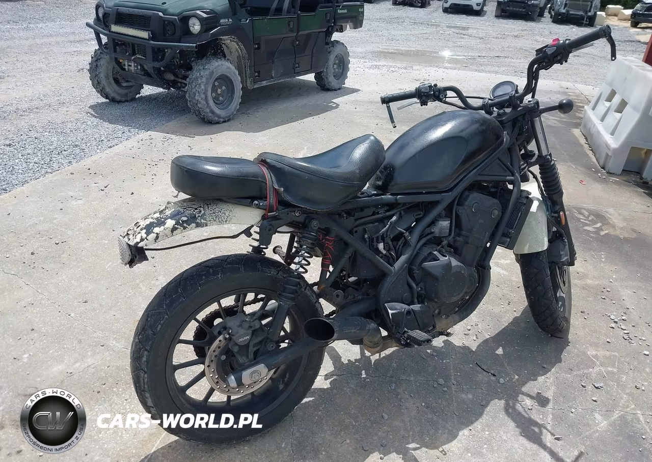 2023 Honda Cl500 A VIN:MLHPC6753P5000949 - 4