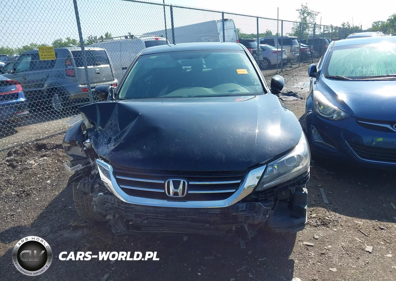 2015 Honda Accord Sport VIN:1HGCR2F52FA053062 - 13