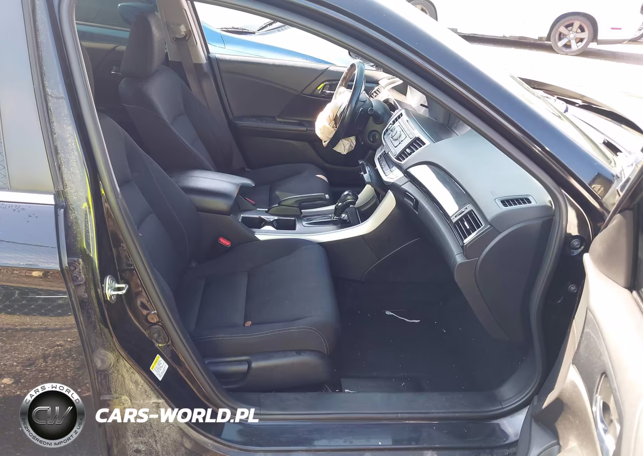 2015 Honda Accord Sport VIN:1HGCR2F52FA053062 - 5