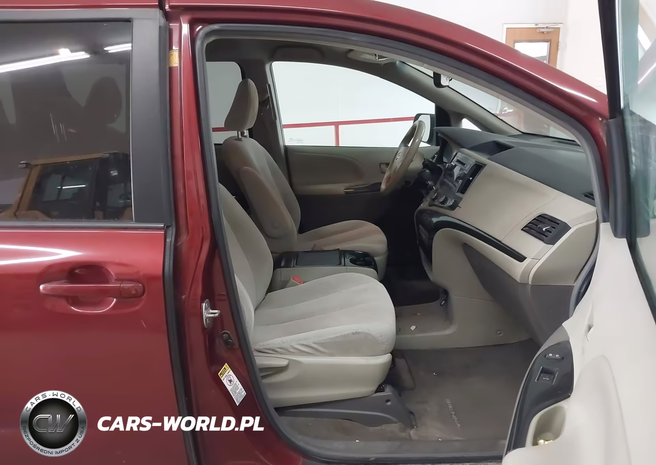2012 Toyota Sienna Le V6 8 Passenger VIN:5TDKK3DC8CS204796 - 5