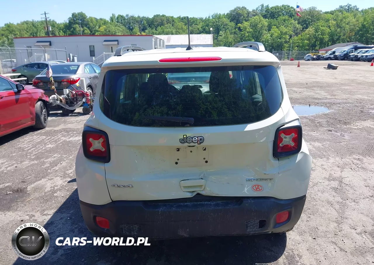 2018 Jeep Renegade Sport 4X4 VIN:ZACCJBAB8JPJ50548 - 16