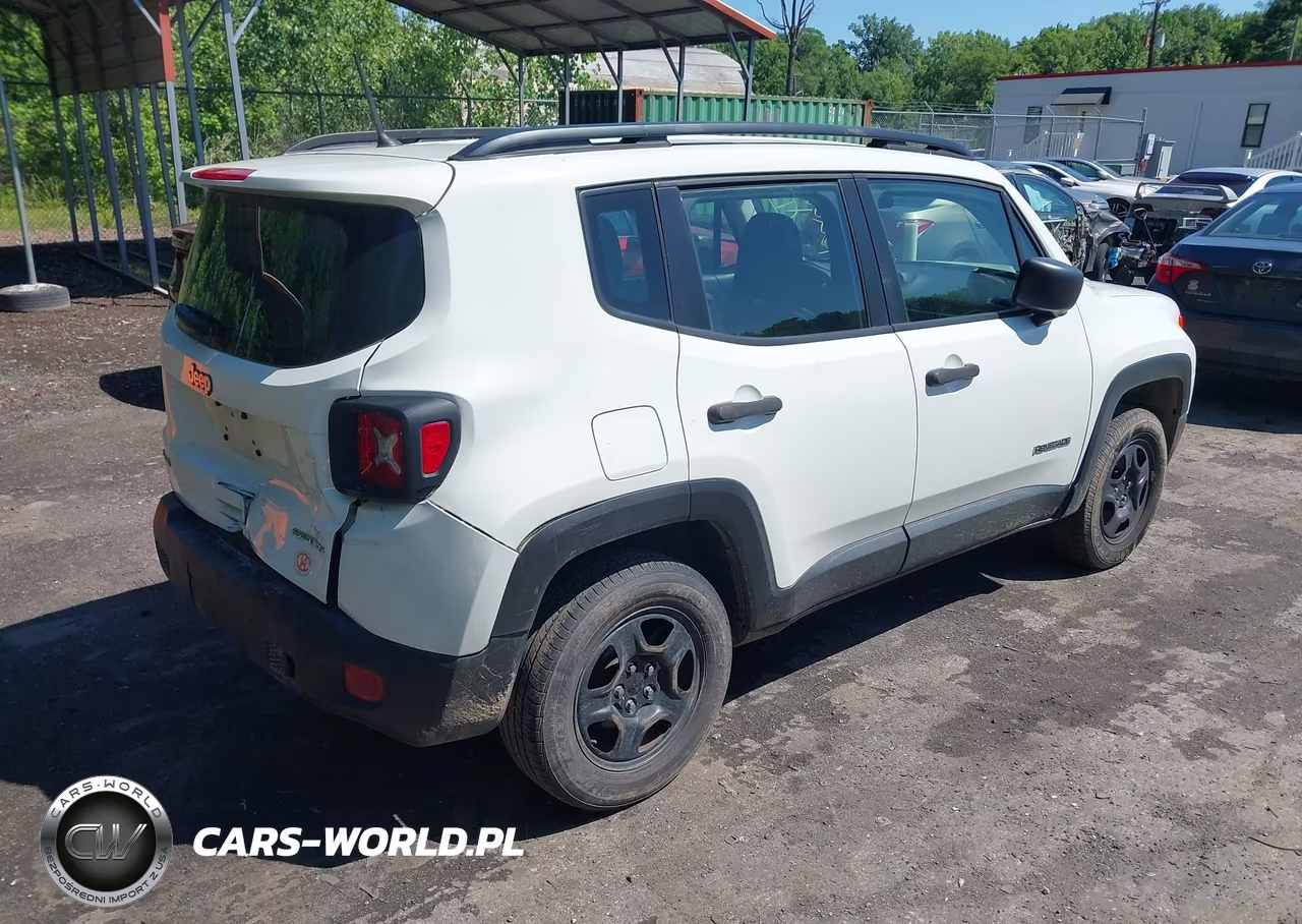 2018 Jeep Renegade Sport 4X4 VIN:ZACCJBAB8JPJ50548 - 4