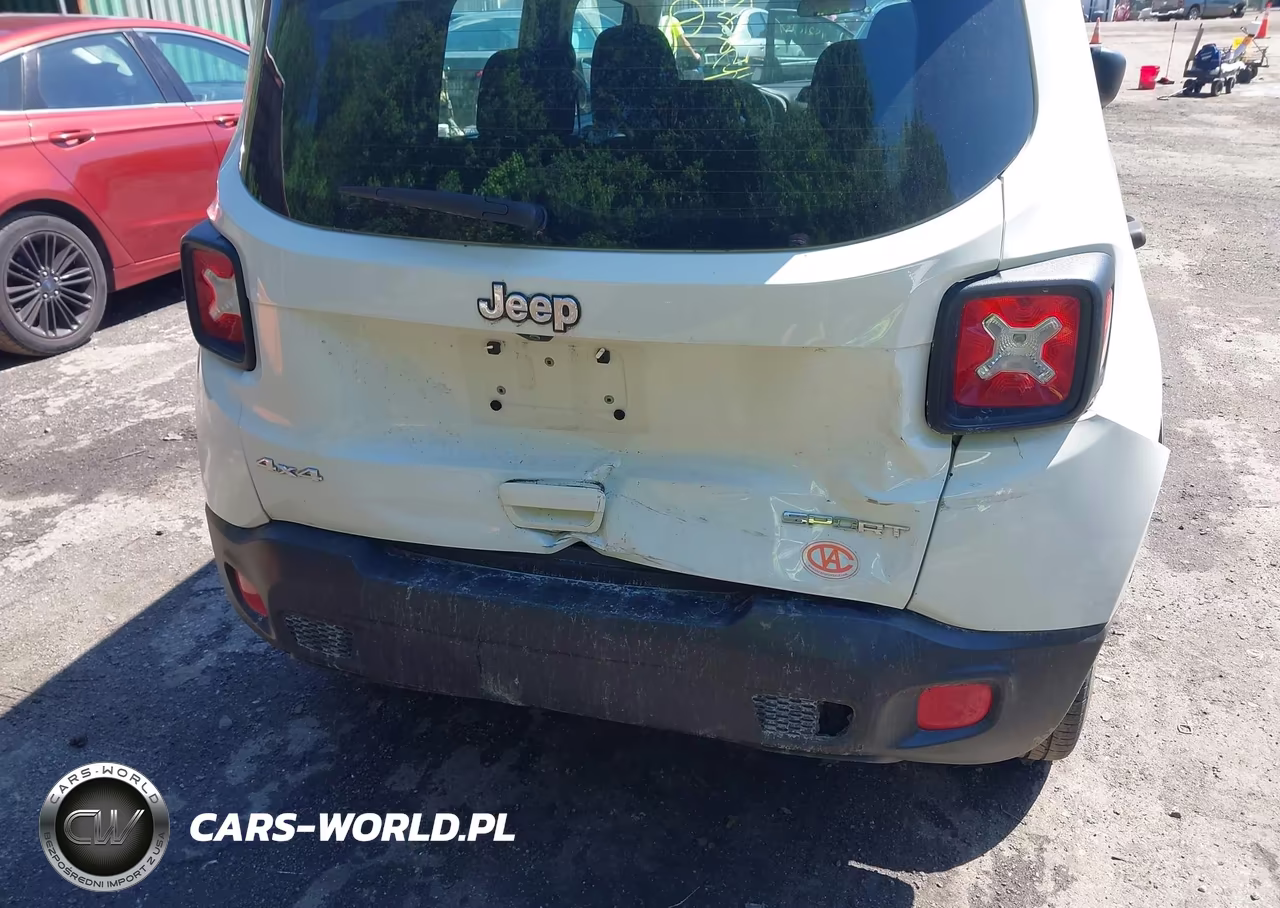 2018 Jeep Renegade Sport 4X4 VIN:ZACCJBAB8JPJ50548 - 6