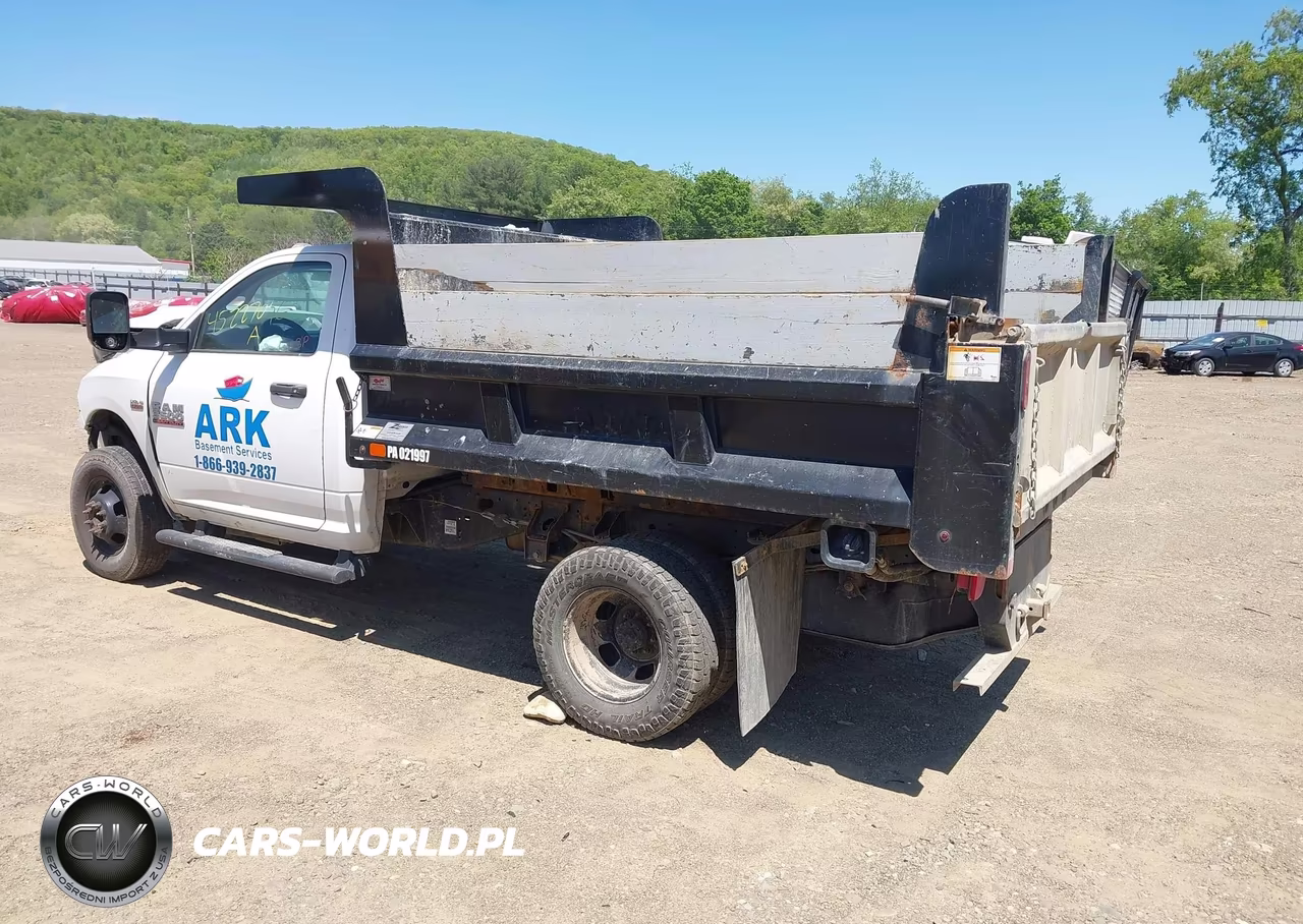 2018 Ram 3500 Chassis Tradesman-Slt VIN:3C7WRTAJ6JG376615 - 3