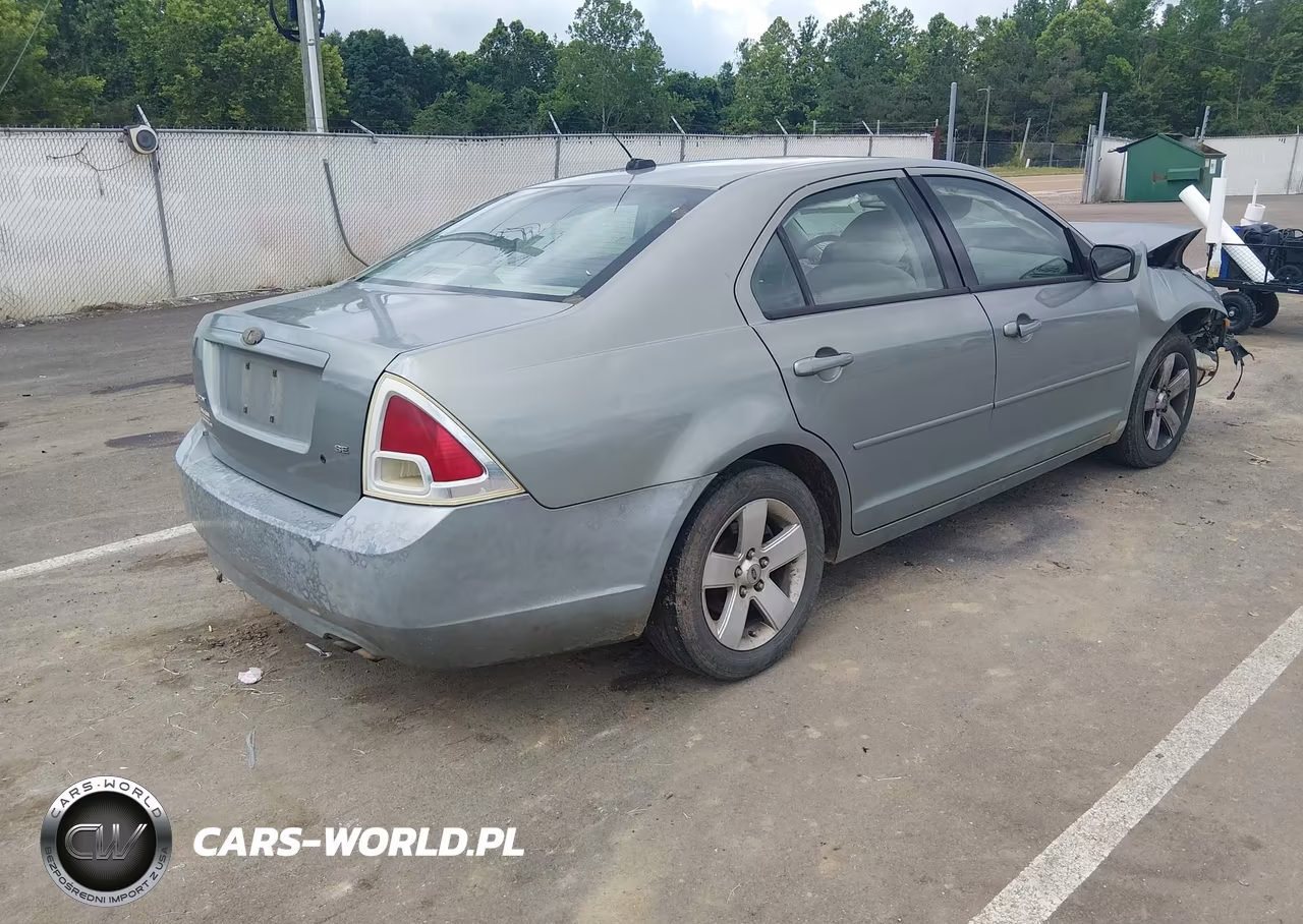 2009 Ford Fusion Se VIN:3FAHP07Z89R137807 - 4