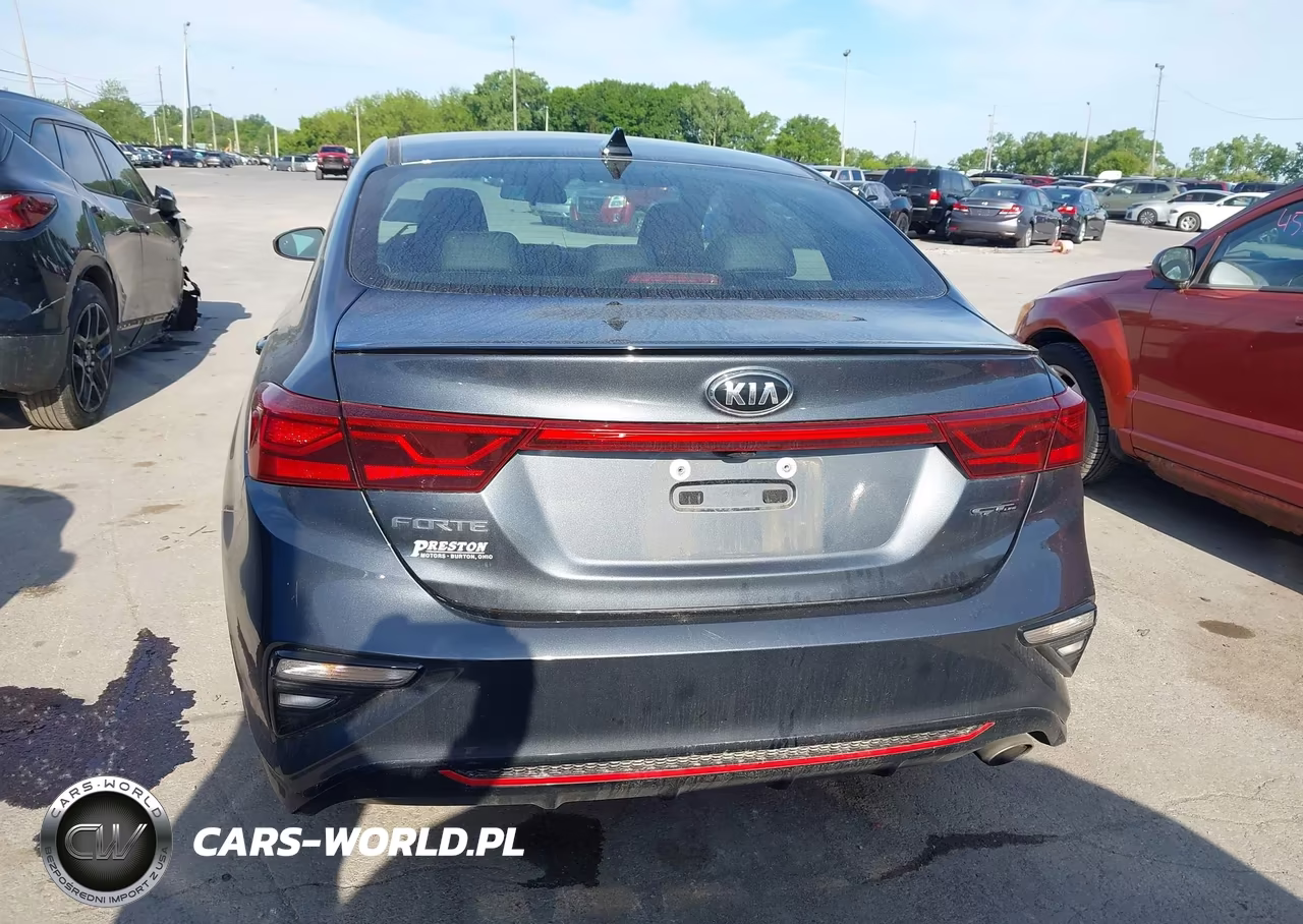 2021 Kia Forte Gt-Line VIN:3KPF34AD0ME275987 - 16