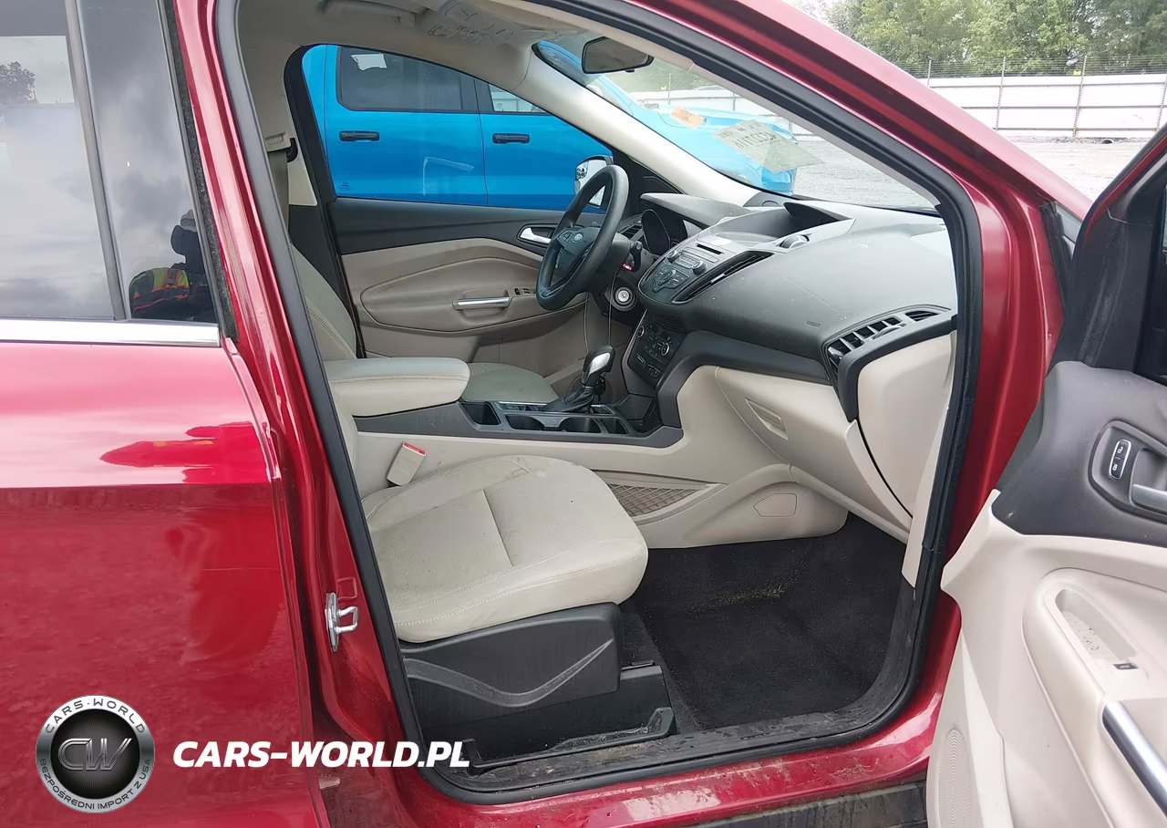 2018 Ford Escape Se VIN:1FMCU0GD8JUD26225 - 5