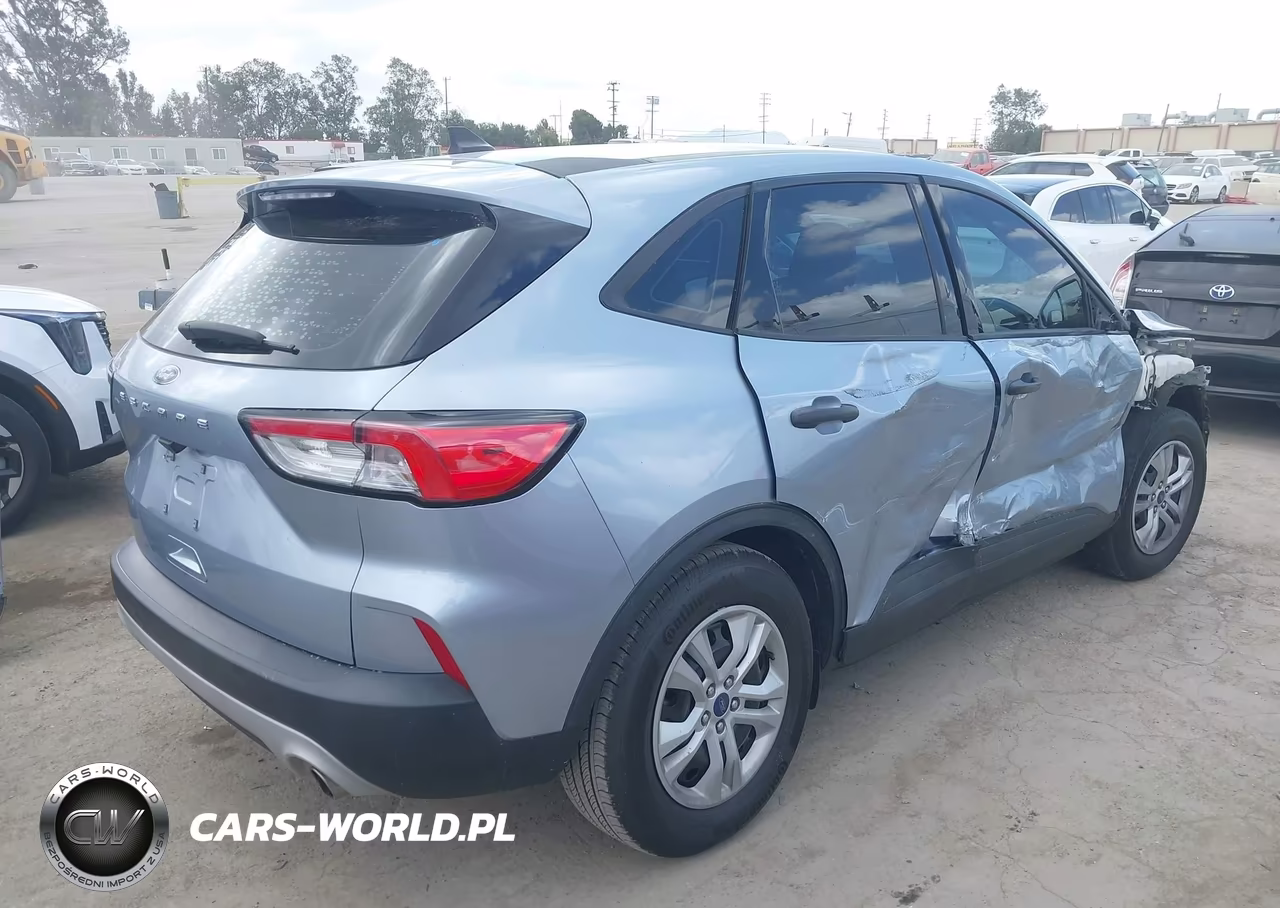 2022 Ford Escape S VIN:1FMCU0F69NUB66364 - 4