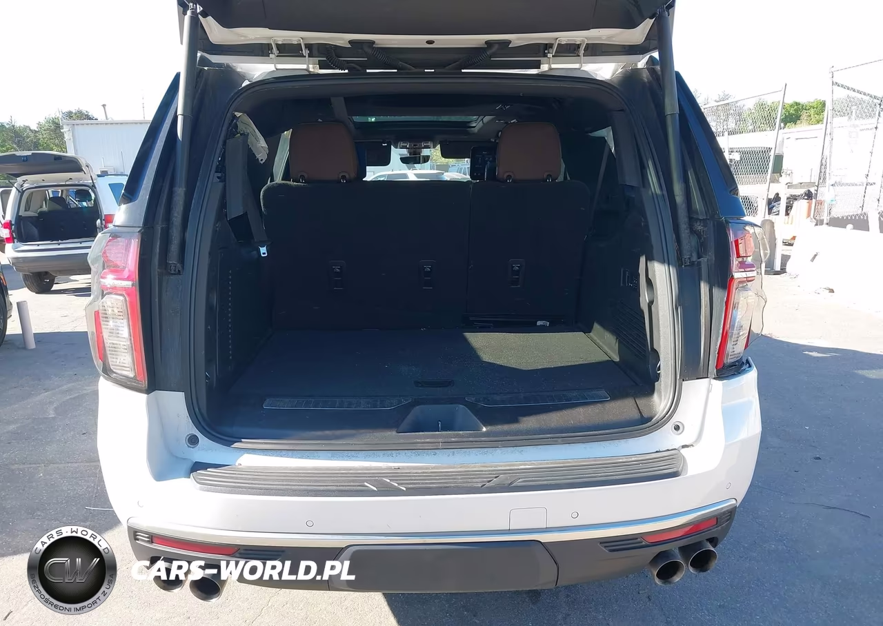 2021 Chevrolet Suburban 4Wd High Country VIN:1GNSKGKL8MR415689 - 17