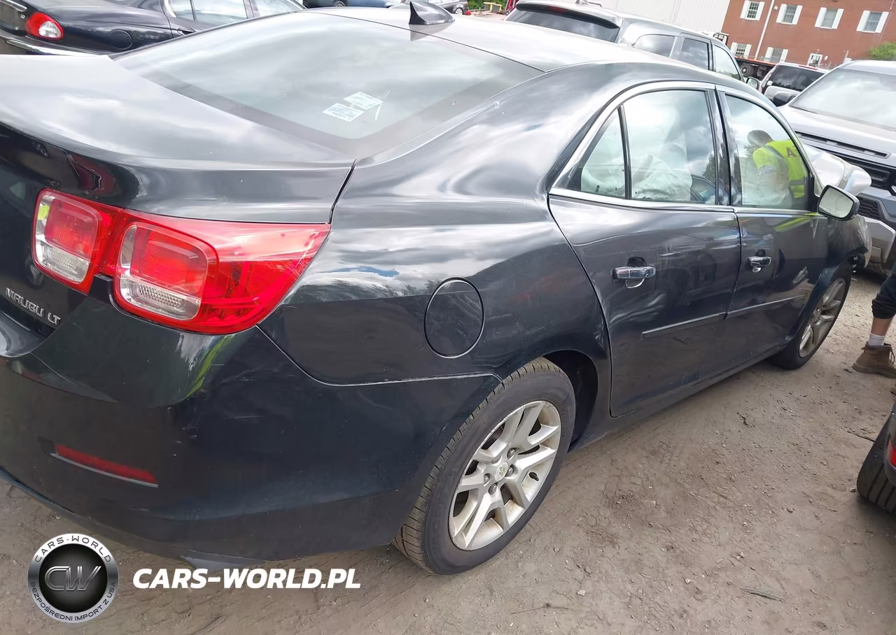 2015 Chevrolet Malibu 1Lt VIN:1G11C5SL2FF341480 - 4